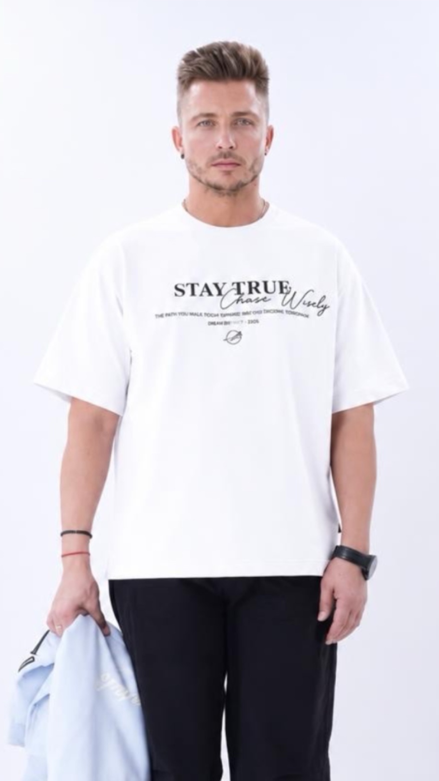 ФУТБОЛКА “STAY TRUE”